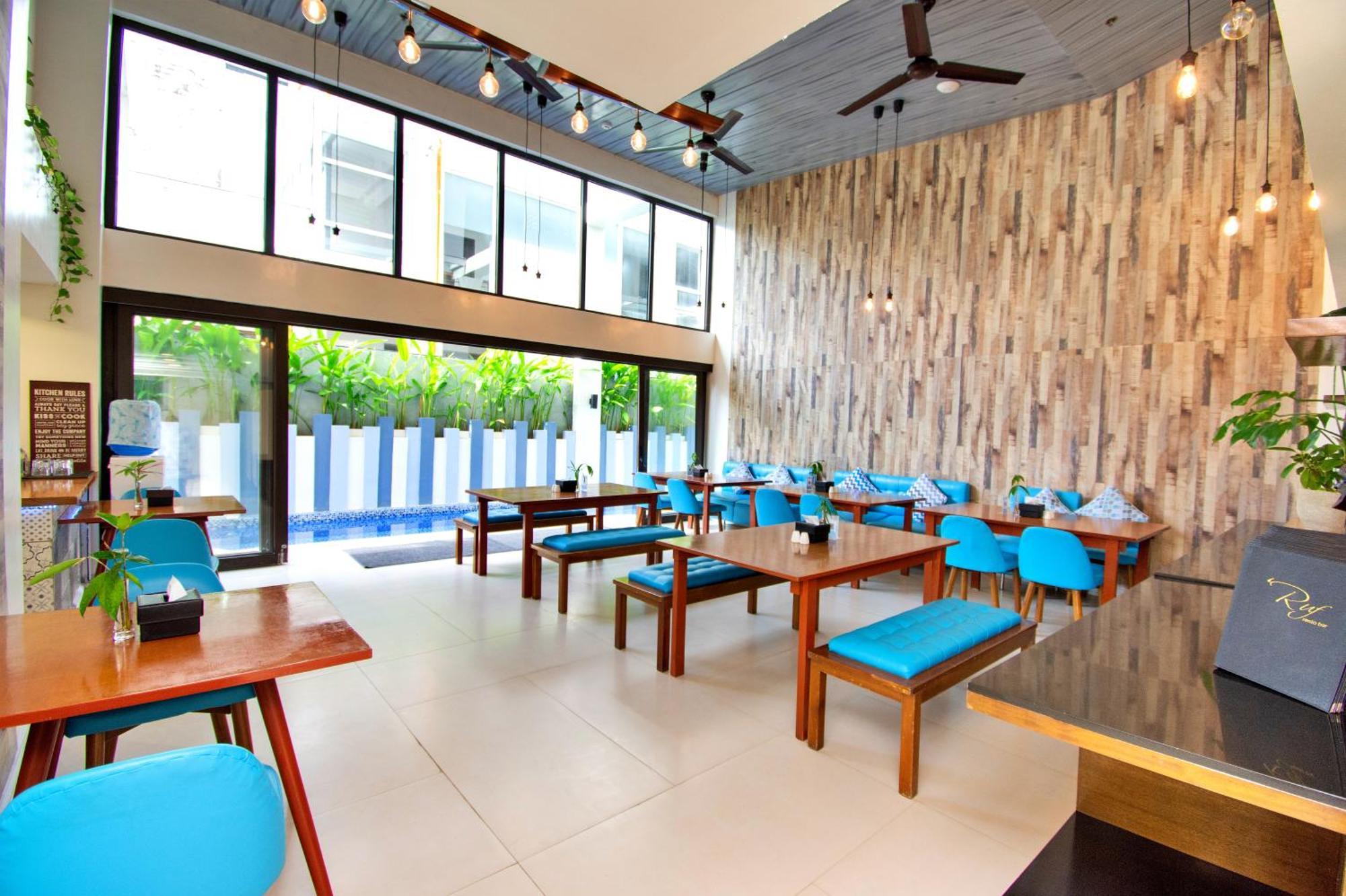 Ferra Premier By Jg Balabag (Boracay)