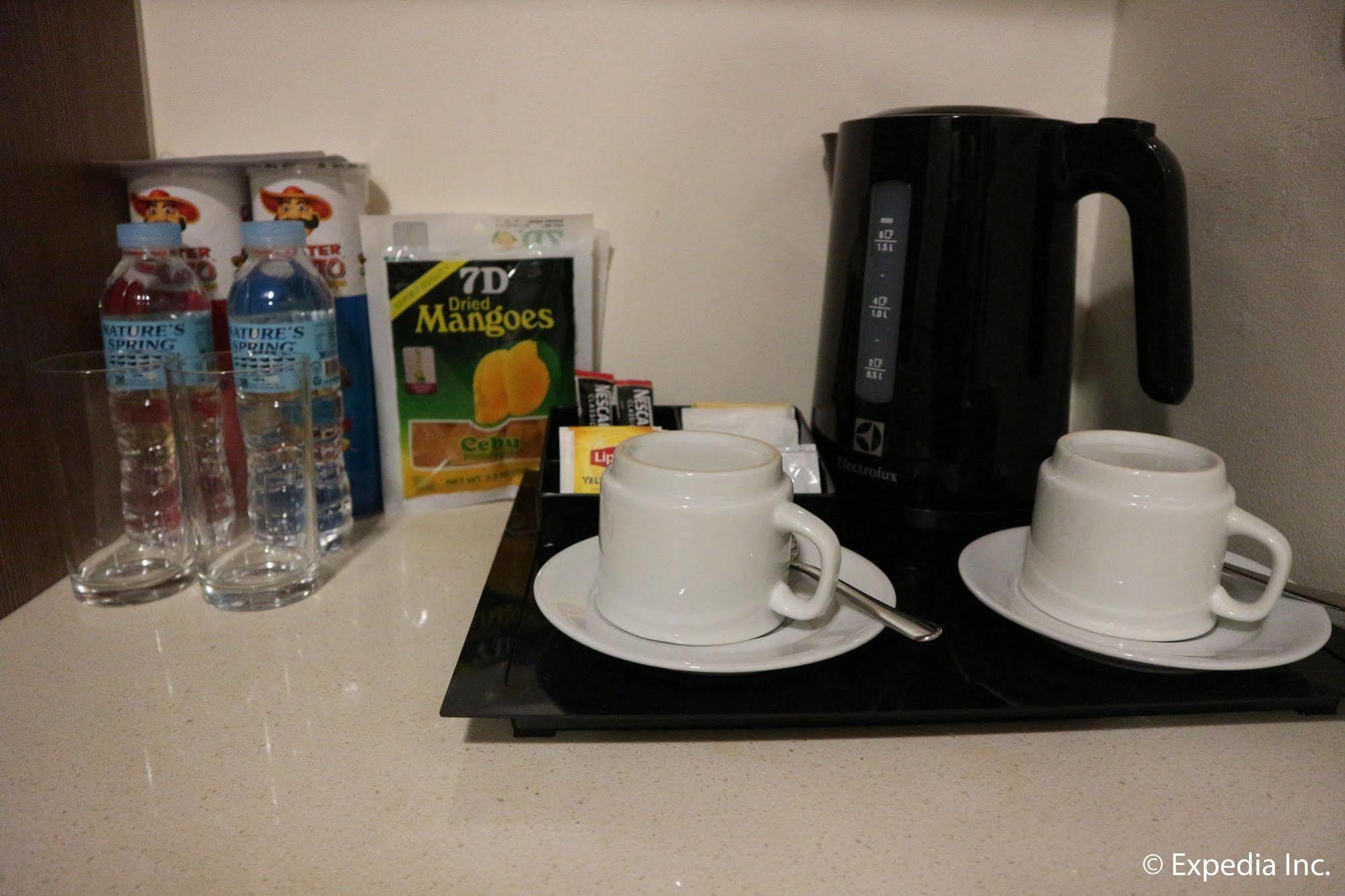 Ferra Premier By Jg Hotel